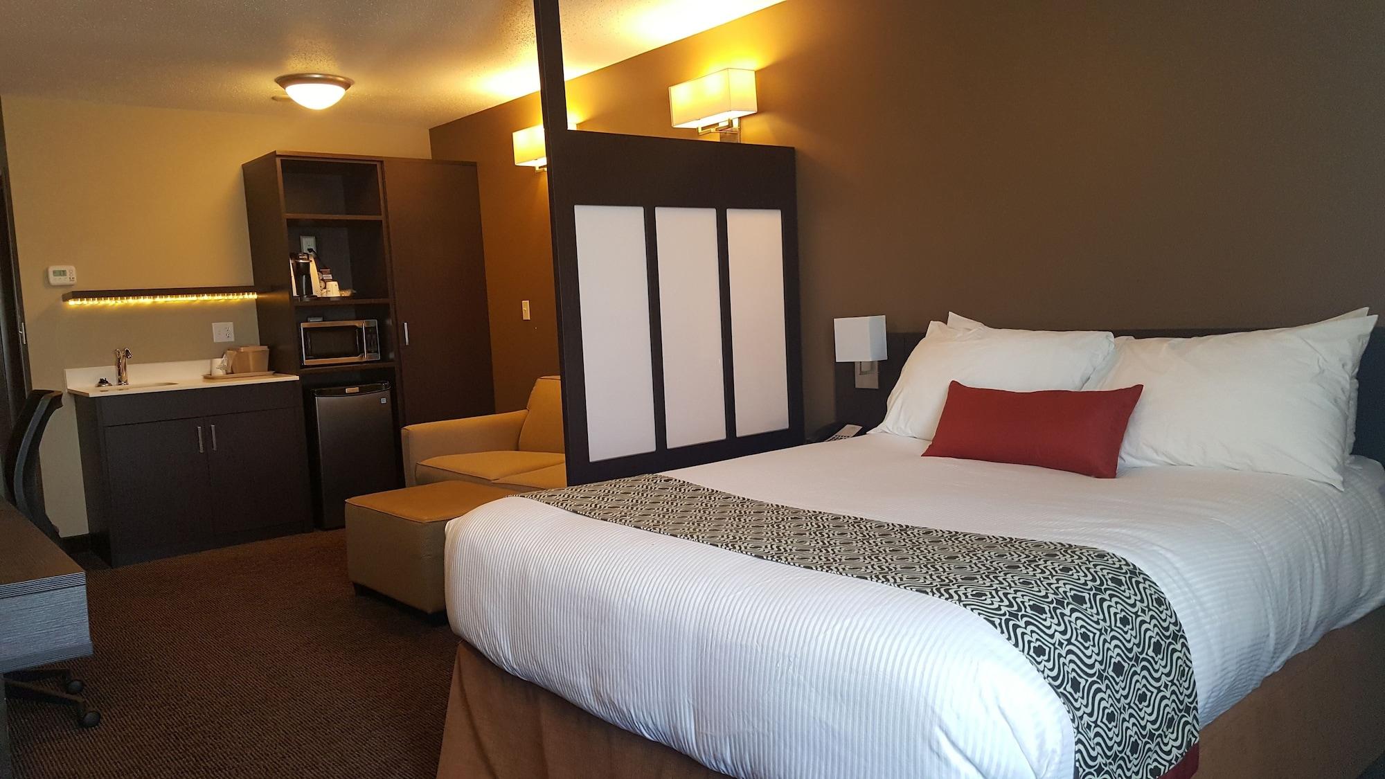 Microtel Inn & Suites By Wyndham Whitecourt Exteriér fotografie